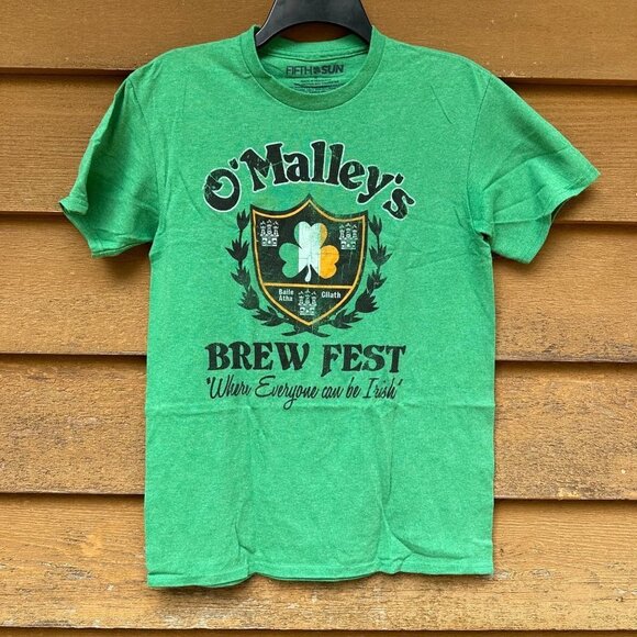 Fifth Sun O’Malley’s Green Brew Fest Where everyone is Iris St Patrick’s Day T-S - Picture 2 of 13